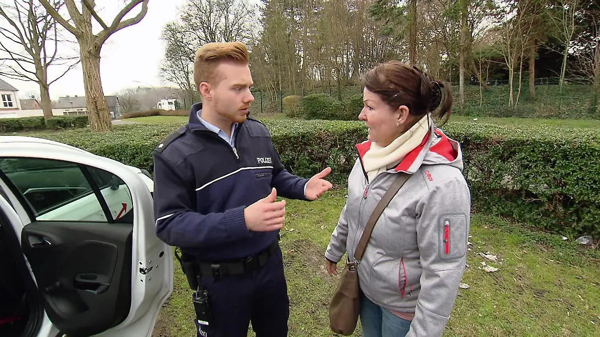 Blutiger Handabdruck deckt Verbrechen auf