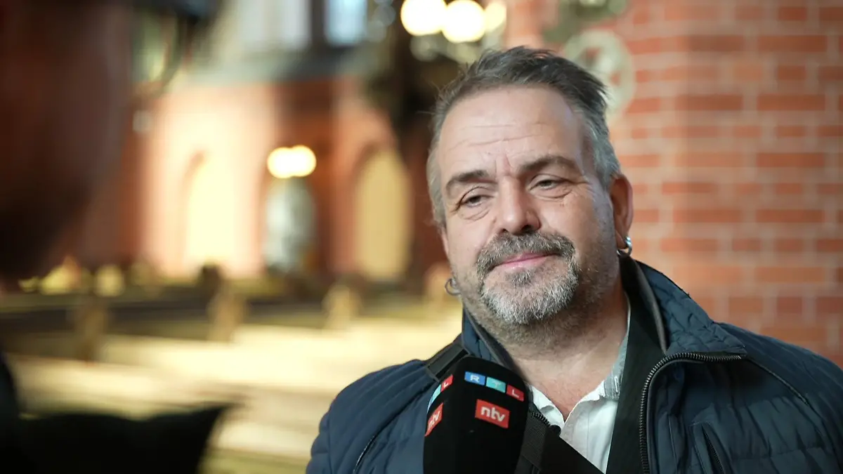Jugendclub-trauert-um-Fabian-aus-G-strow-Man-hat-immer-noch-dieses-kleine-fr-hliche-Gesicht-im-Kopf-