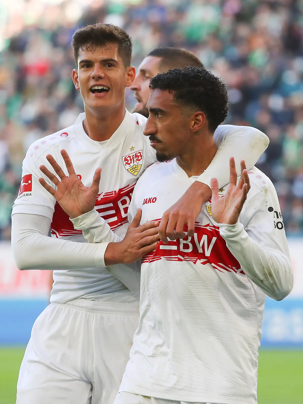 Gegen Wolfsburg entschuldigte sich Tiago Tomás für sein Tor, am Donnerstag muss er das nicht machen: RTL überträgt das Europa-League-Spiel Fenerbahce Istanbul gegen VfB Stuttgart im Livestream auf RTL+