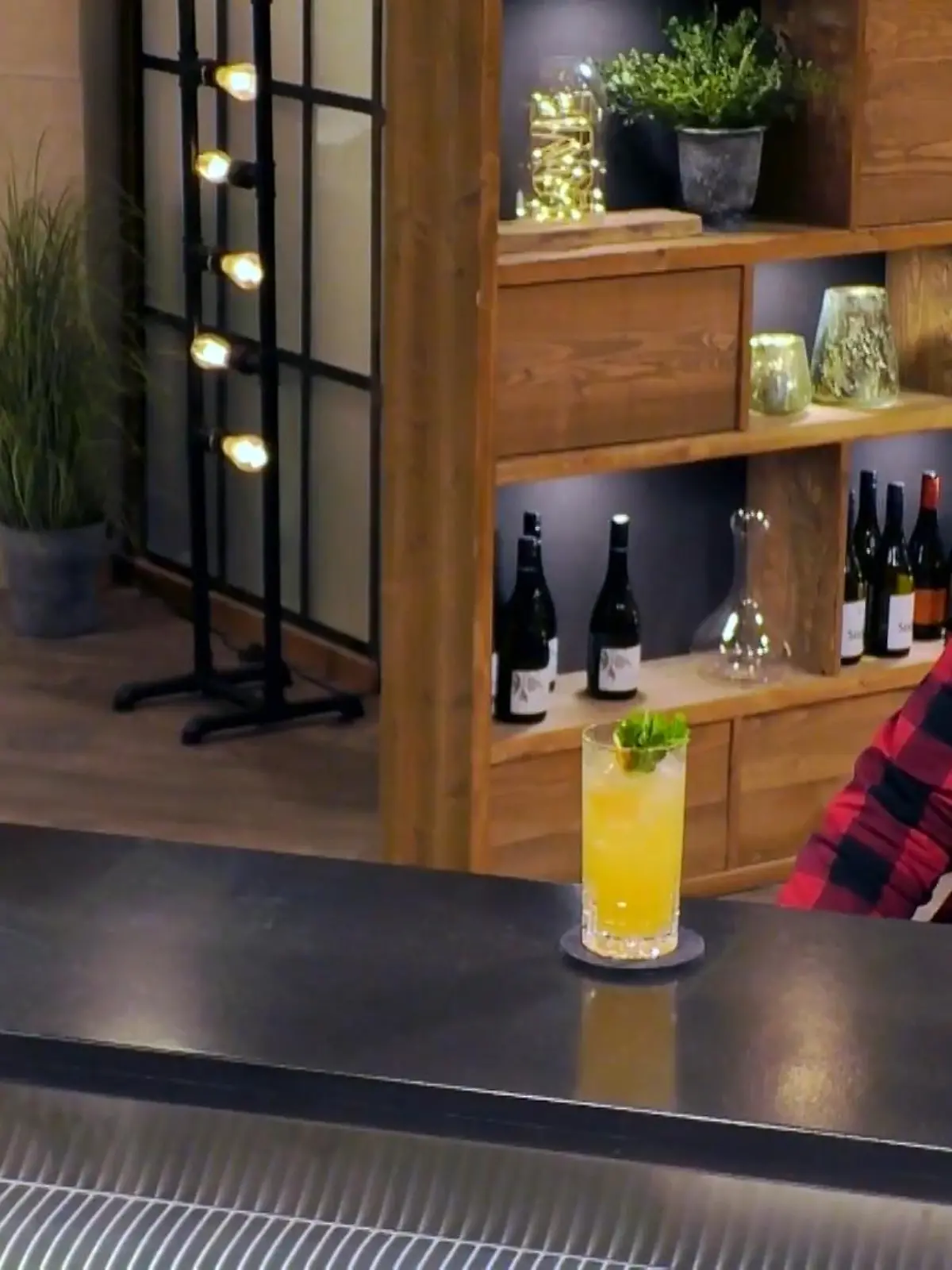 Bild zu: "Ein Schnaps als Date-Geschenk"