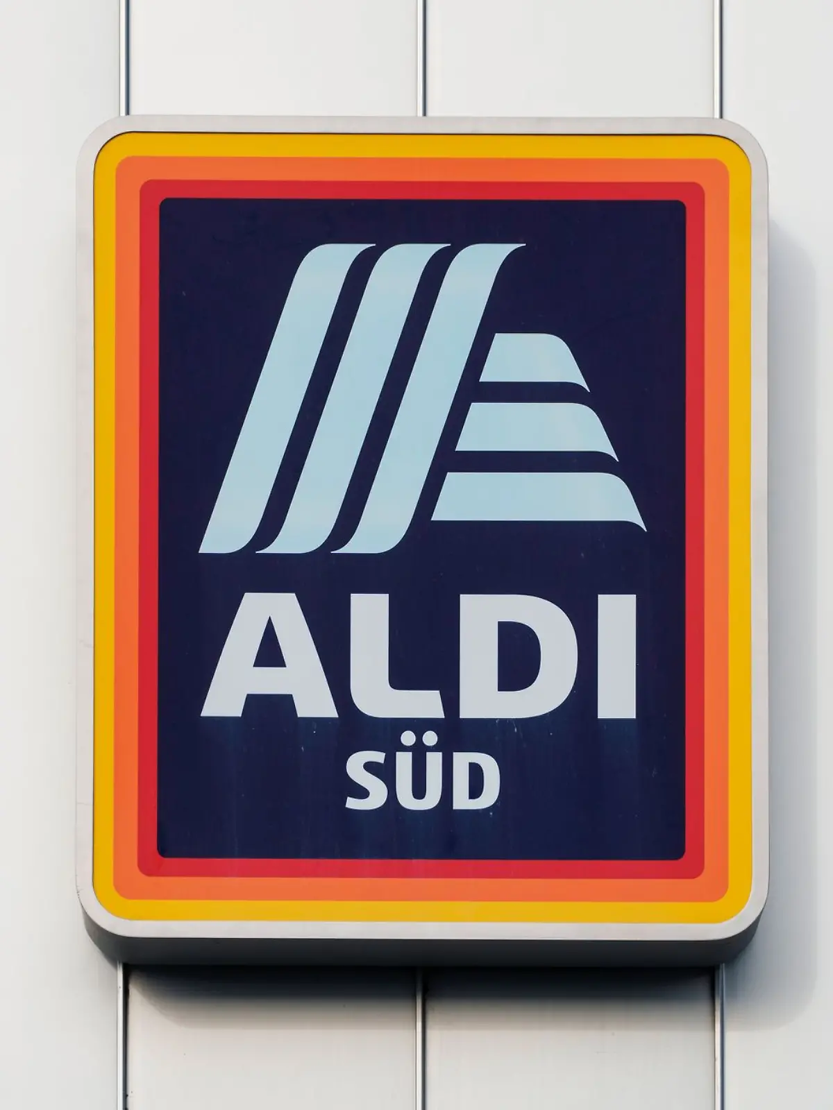 Bild zu: "Aldi Süd unter Beschuss - Echtpelz in Haarspangen entdeckt?"