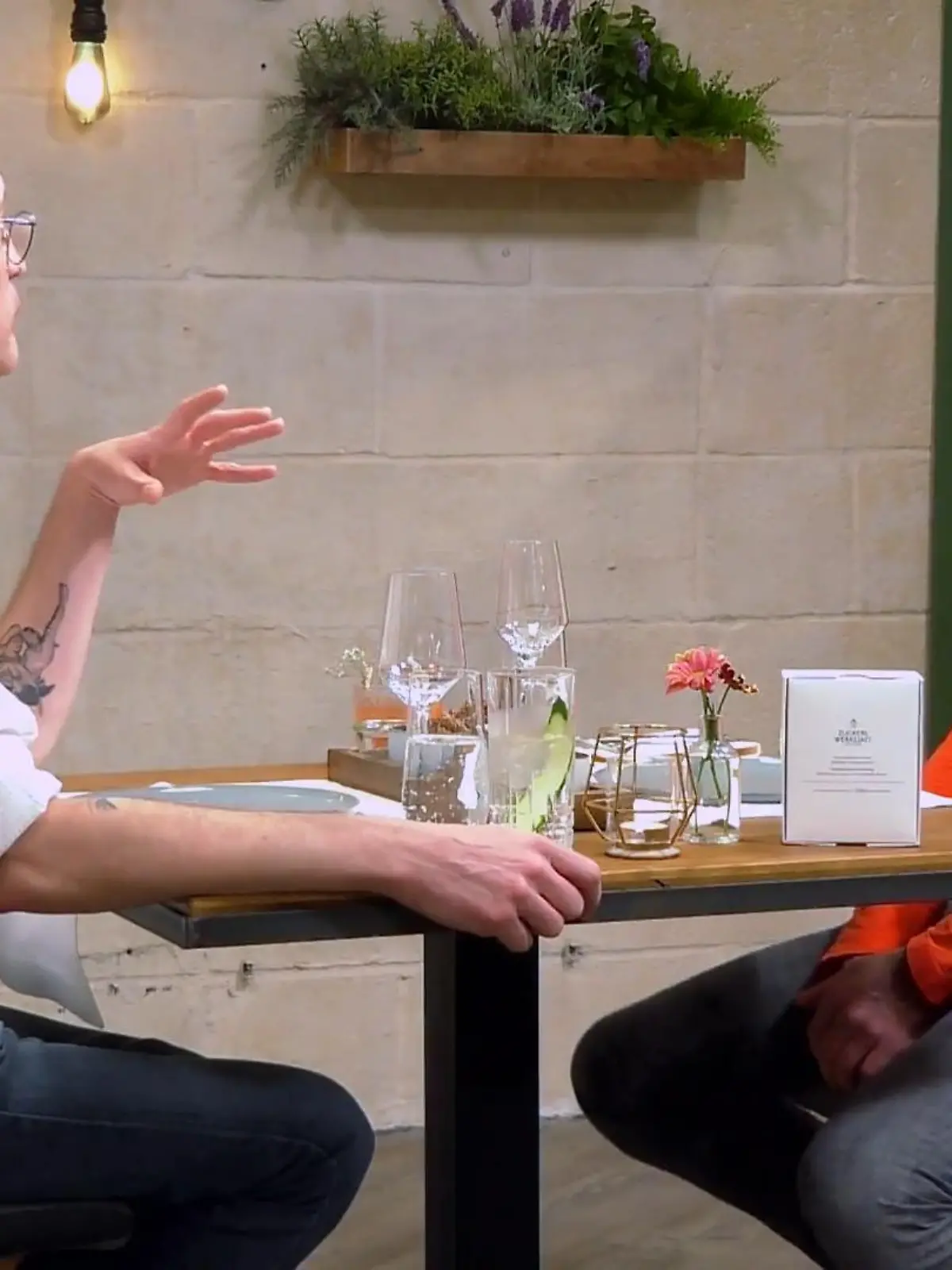 Bild zu: "Ist Oliver wirklich ein Beziehungsmensch?"