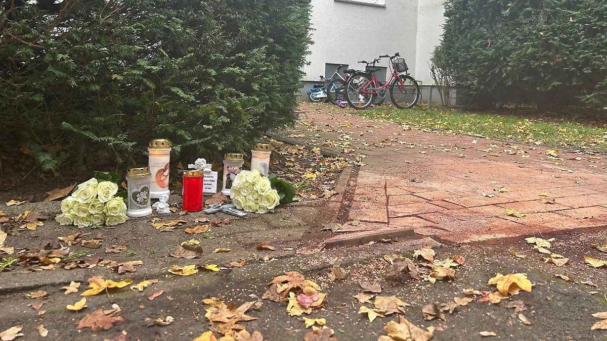 Eine Nachbarschaft trauert: Bremen Kattenturm unter Schock.