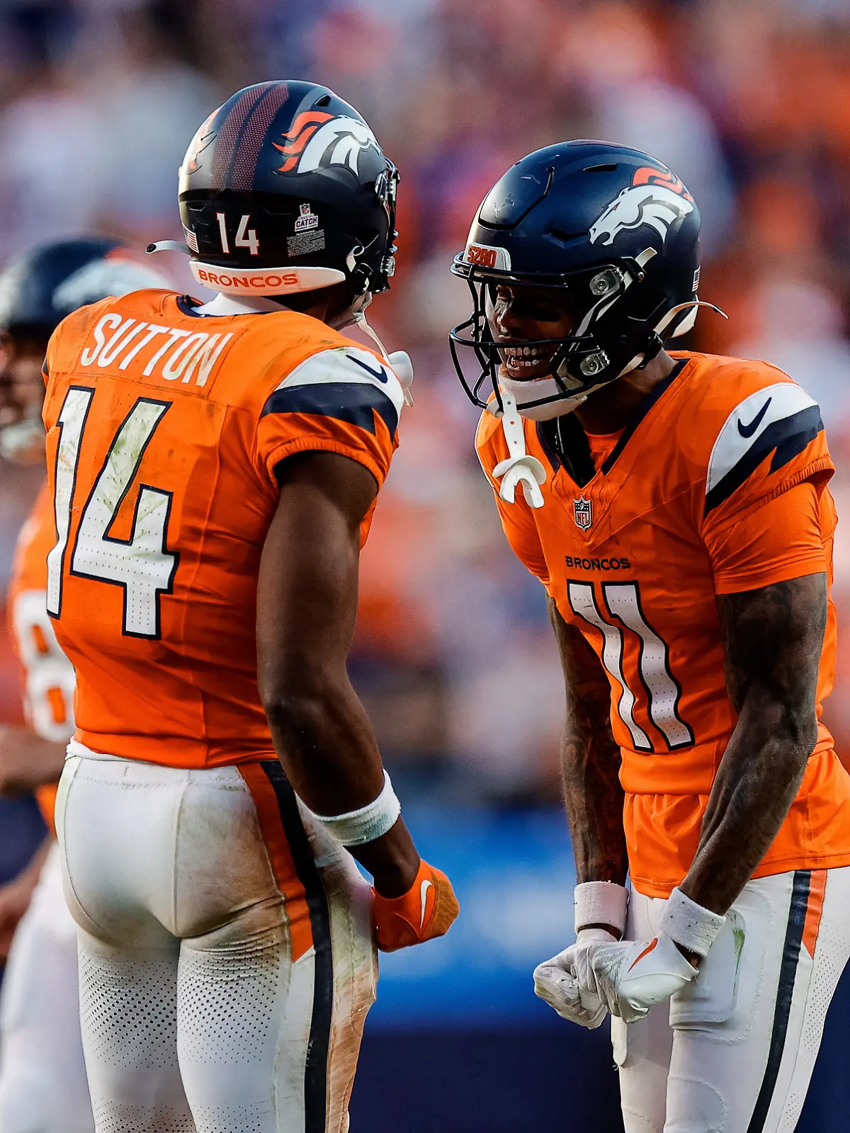 Bezwingen die Broncos auch die Cowboys? Alle NFL-Spiele bei RTL in Week 8 in TV und Stream im Überblick