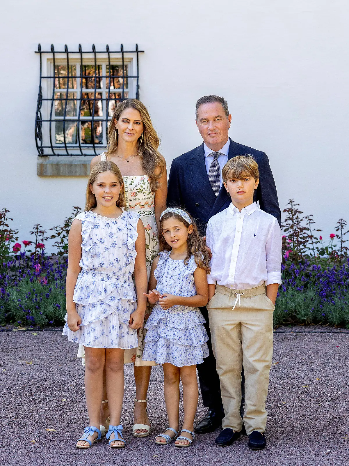 Bild zu: "Prinzessin Madeleine von Schweden teilt seltenes Foto von ihrem einzigen Sohn"