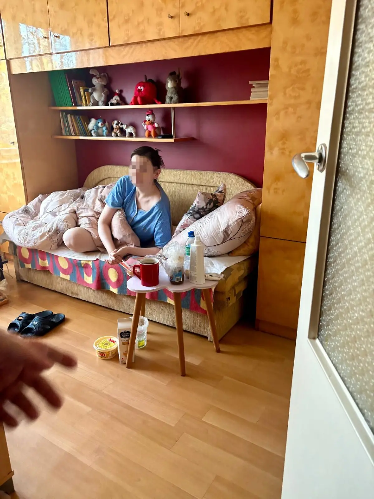 Bild zu: "27 Jahre eingesperrt! Mirella (42) nach Rettung zurück in der Eltern-Hölle"