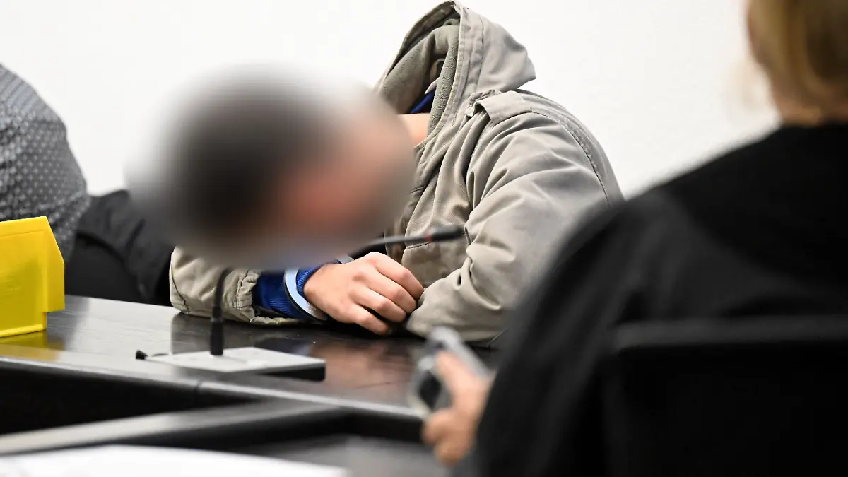 Mitglied der Großfamilie im Prozess wegen Messerattacke