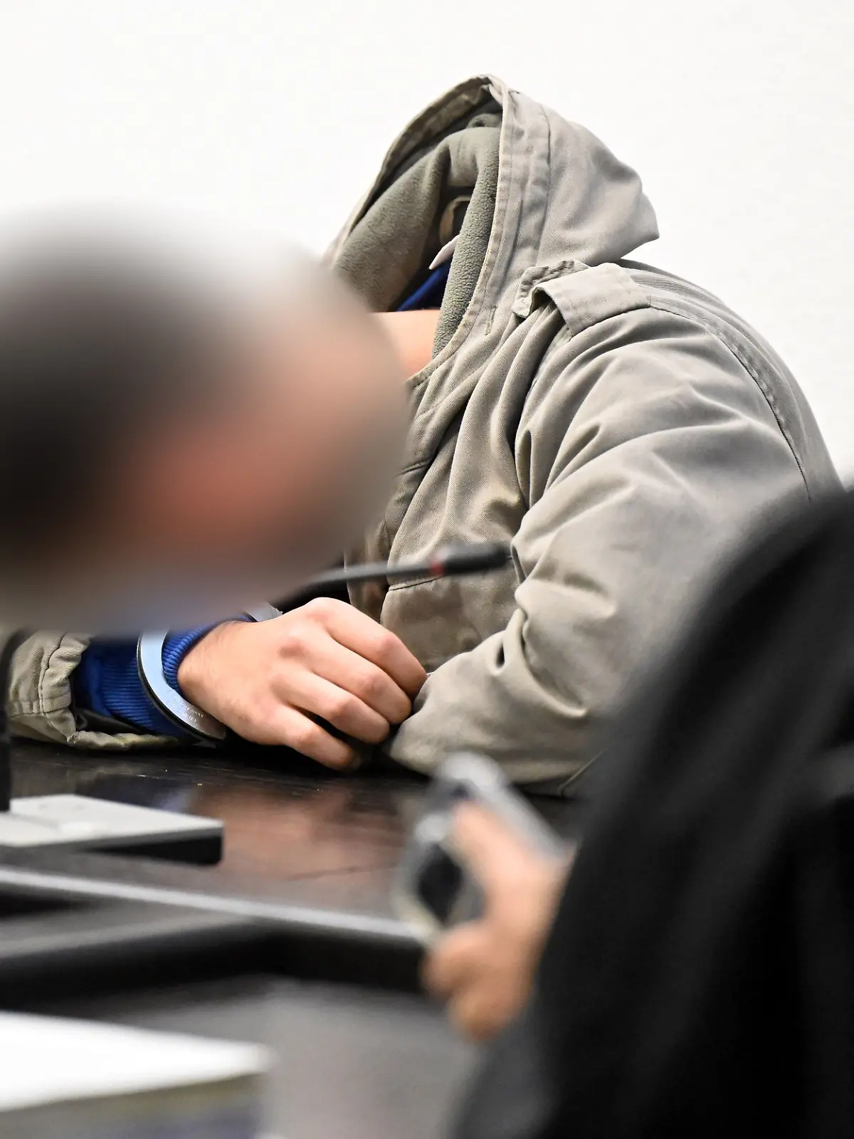 Mitglied der Großfamilie im Prozess wegen Messerattacke