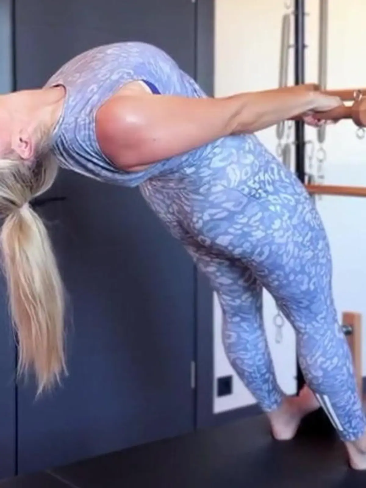 Bild zu: "Schlagerstar Beatrice Egli zeigt sich in Topform"