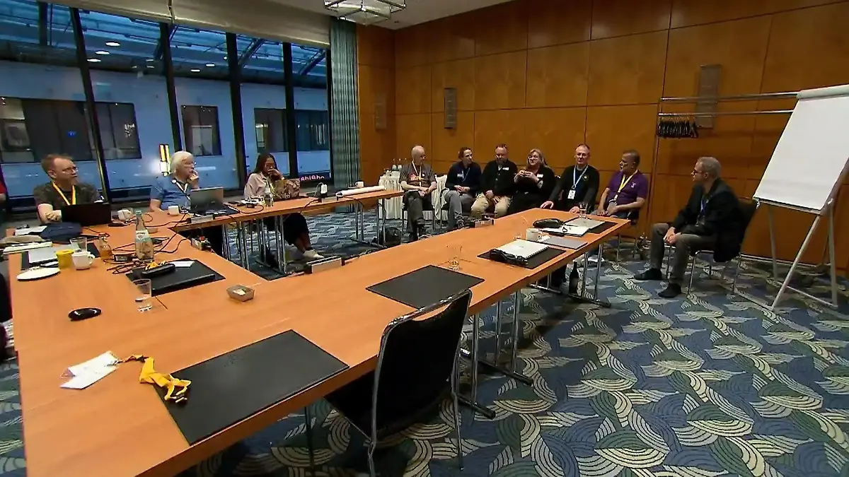 Hochbegabten-Treffen in Düsseldorf Kluge Köpfe