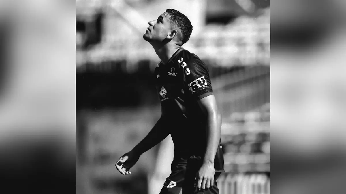 Der Spieler kommt bei einem Unfall ums Leben