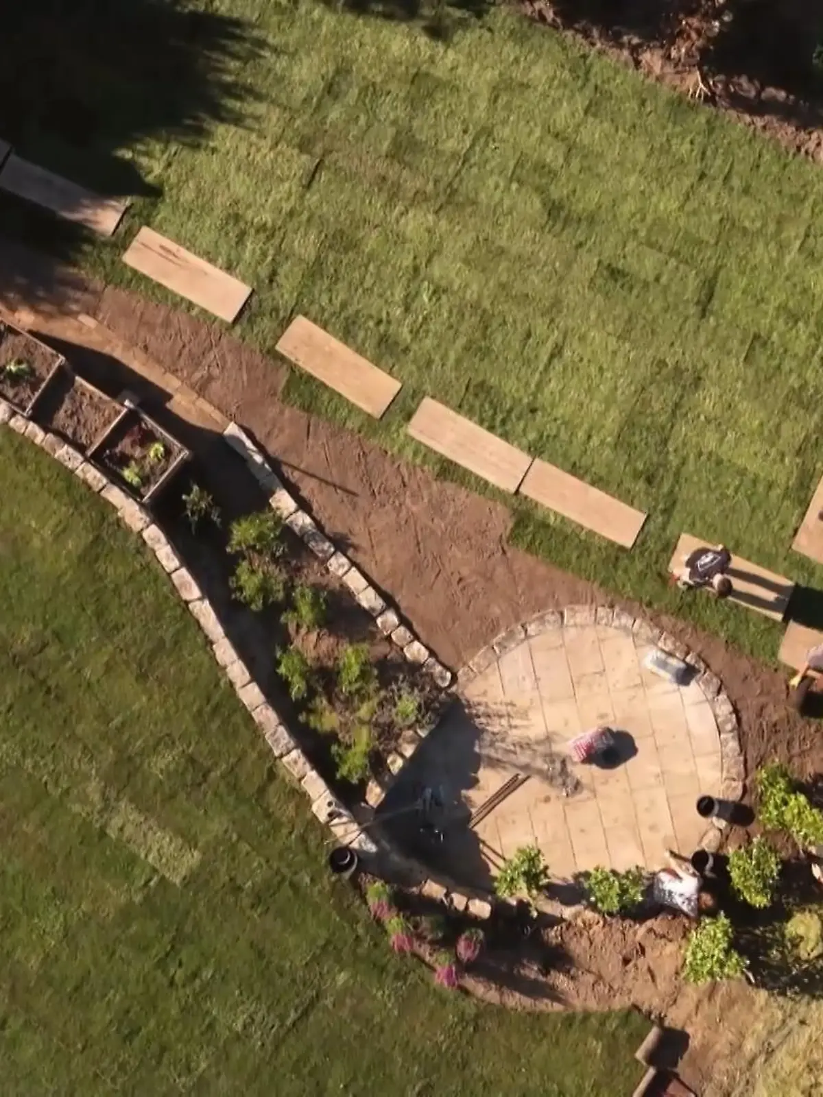 Bild zu: "Der neue Garten erblickt das Licht der Welt"