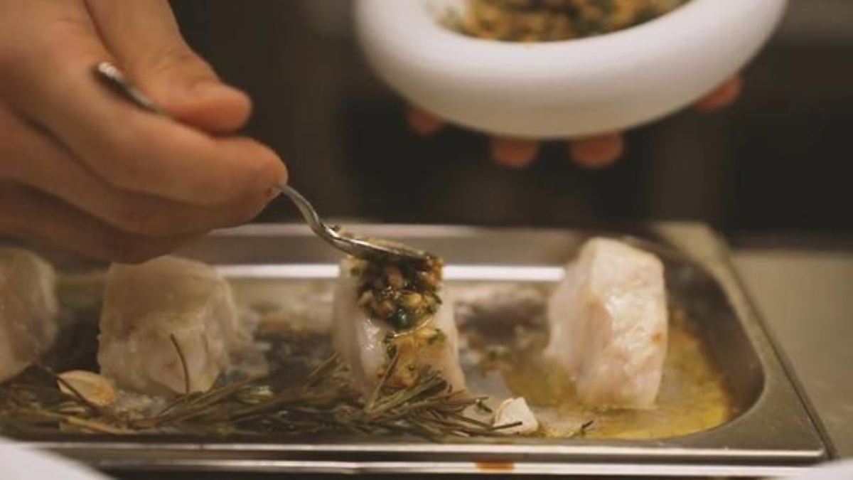 Punkt 12 unter Sternen: Rezept vom Sternekoch: Kabeljau mit Haselnuss-Maronenschaum