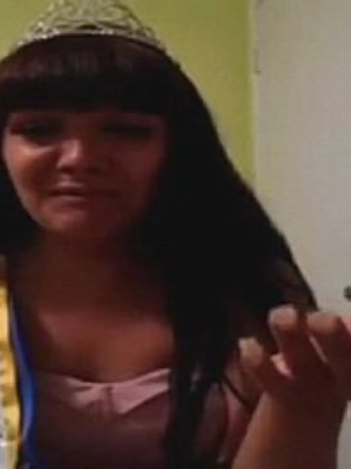 "Ich fühle mich, wie alle anderen Mädchen auch" - Schüler wählen erste transsexuelle Homecoming Queen