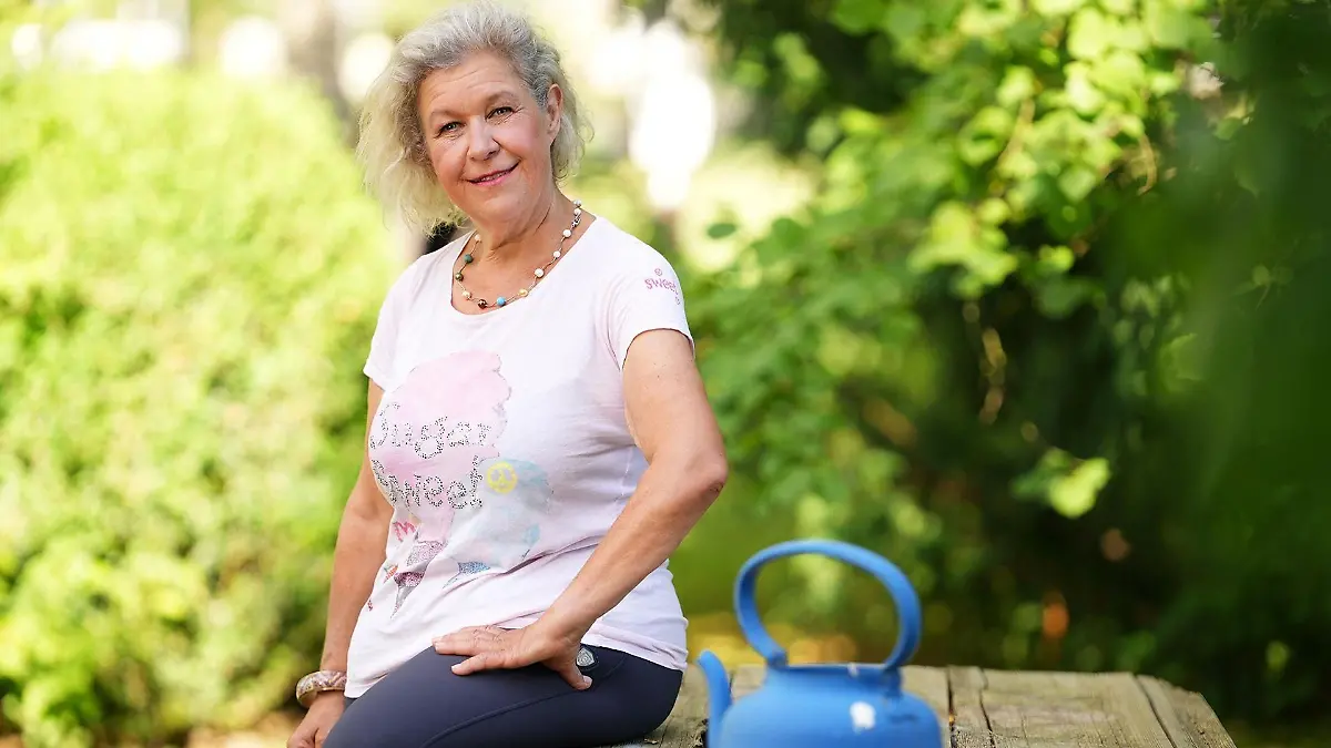 Romantische Begrüßungen mit Treckern und Oldtimern