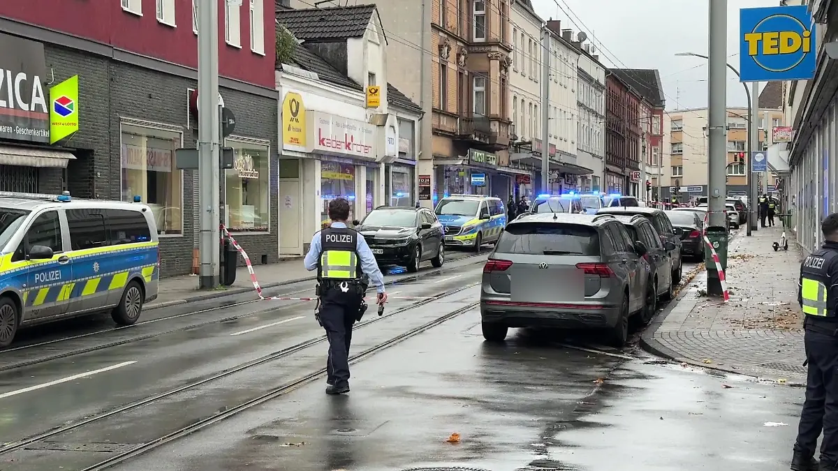 Schock in Essen-Katernberg: Zwei Verletzte nach Schüssen und Messerangriff.