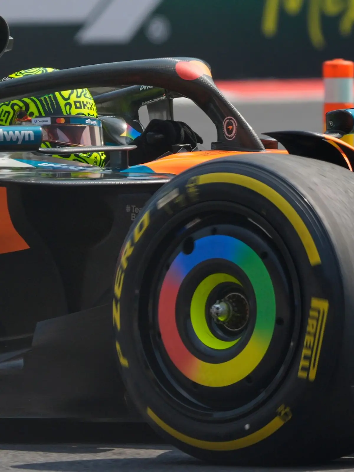 Bild zu: "Norris auf Mexiko-Pole - Piastri und Verstappen schwächeln"