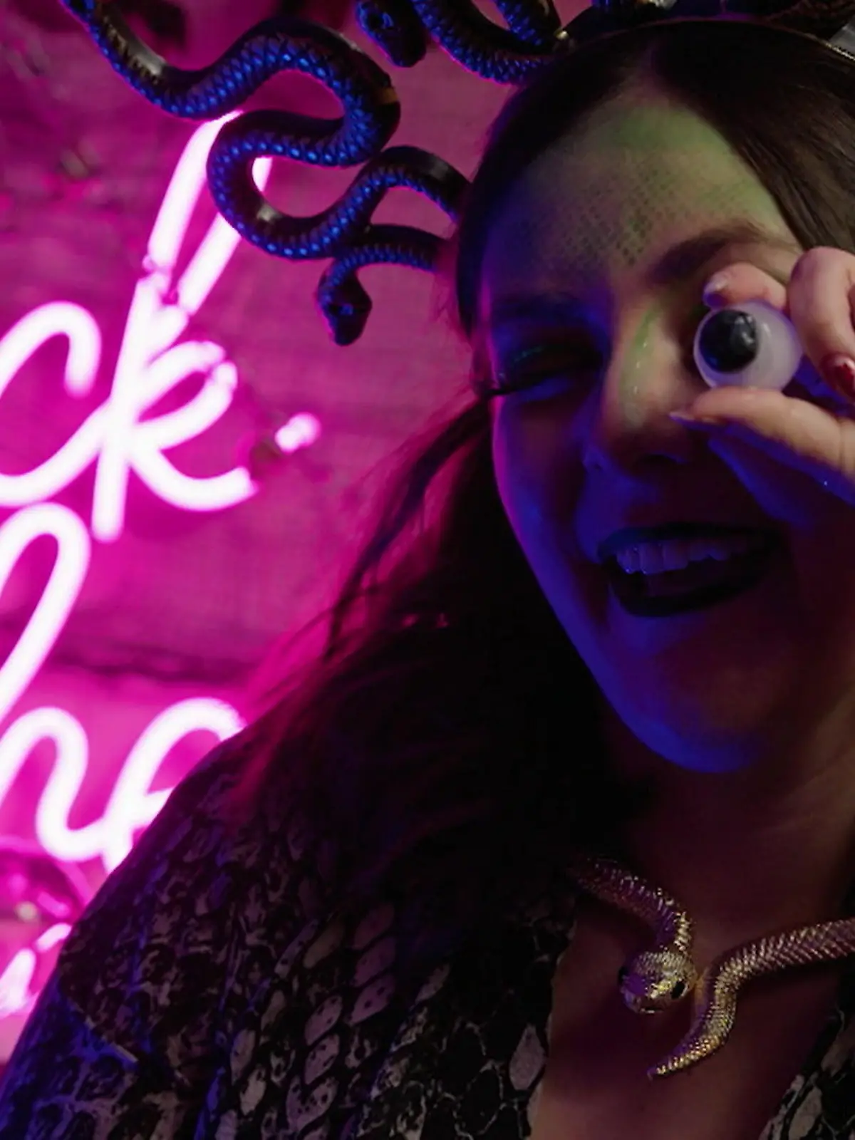 Bild zu: "Drei gruselig geniale Hacks für eure Halloween-Party"