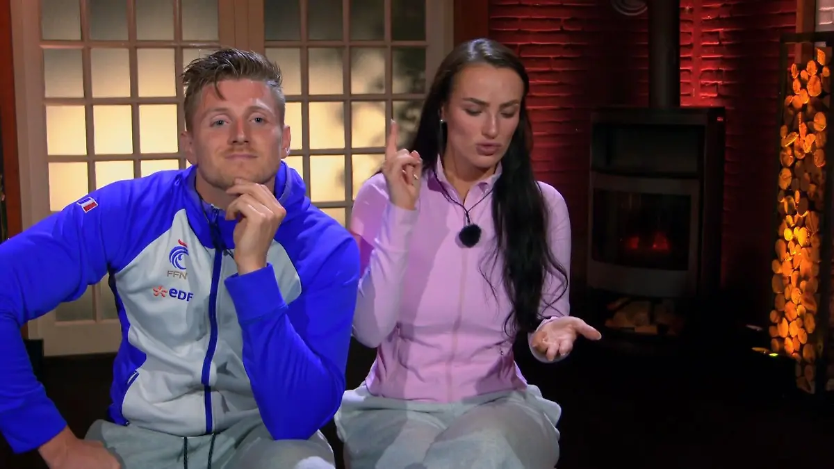 Streit zwischen den Paaren kocht über Ehemalige Verbündete