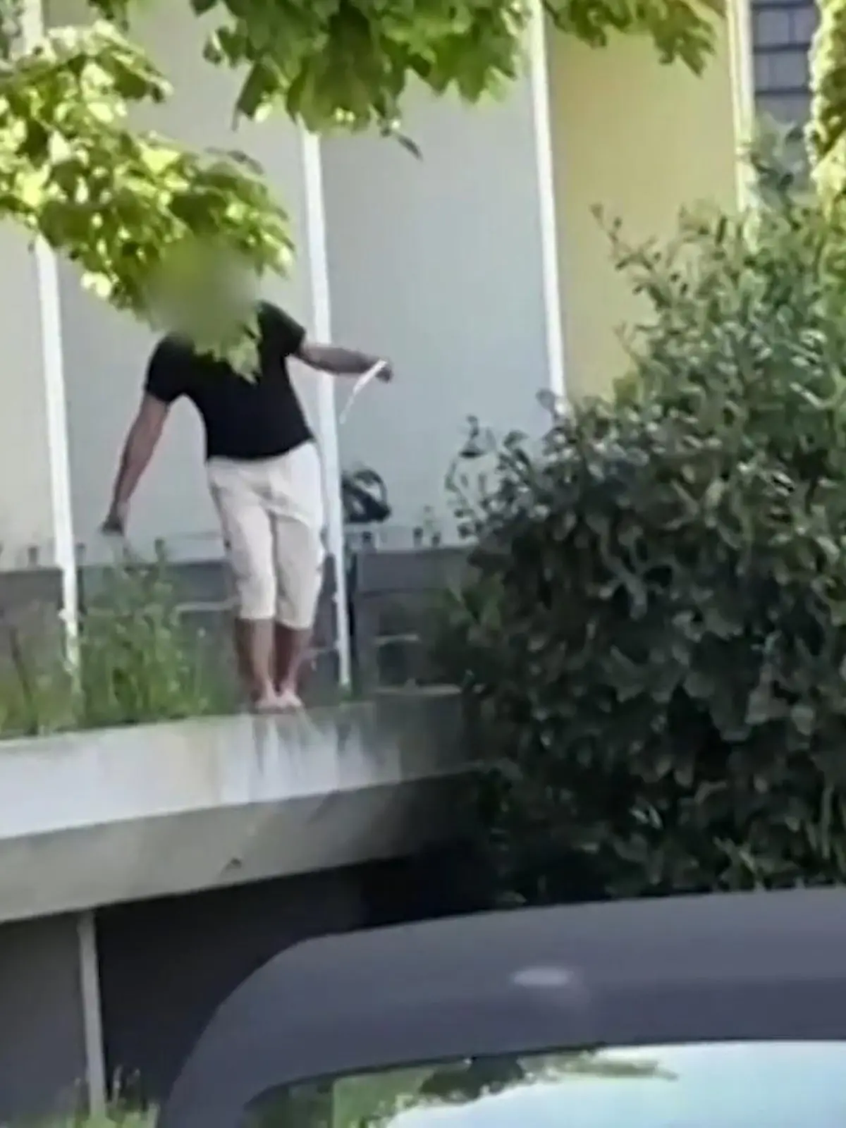 Bild zu: "Mann terrorisiert Nachbarschaft in Waldbronn"