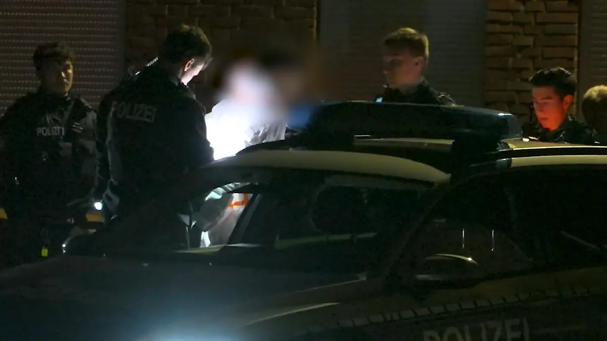 Fahndungserfolg nach Leichenfund in Itzehoe Frau tot in Wohnhaus entdeckt