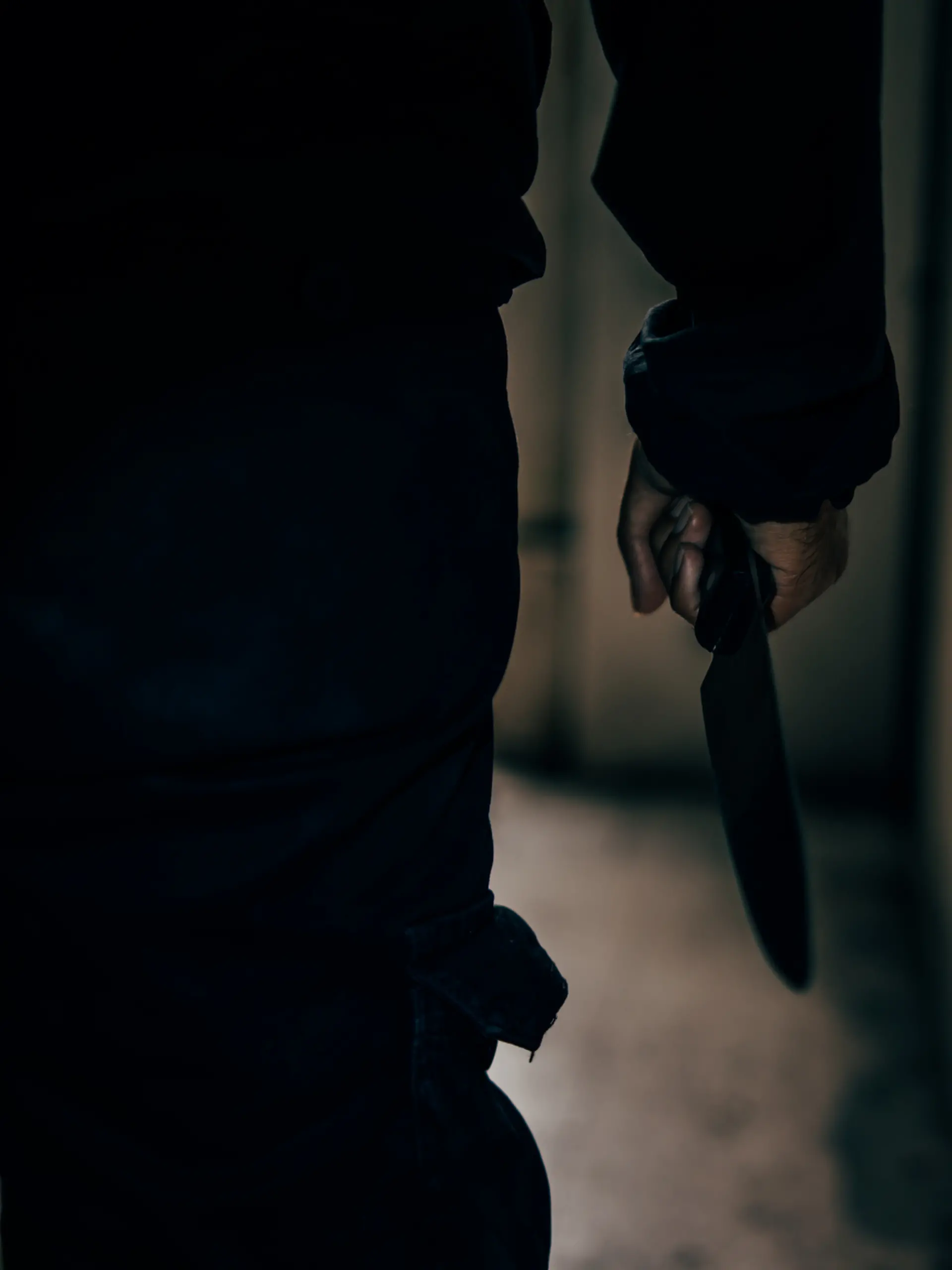 Mann mit Messer (Symbolfoto) 