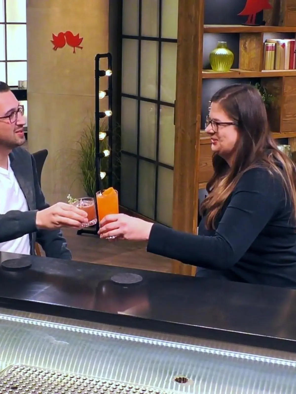 Bild zu: "Dimitrij startet mit Elisabeth ins Date"