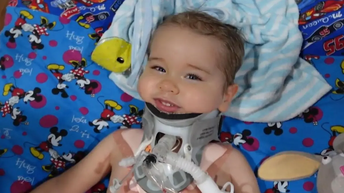 Oliver Staub (2) fast gestorben! Jetzt hat die Familie seine mutigen Lebensretter gefunden Horror-Unfall im Mexiko-Urlaub
