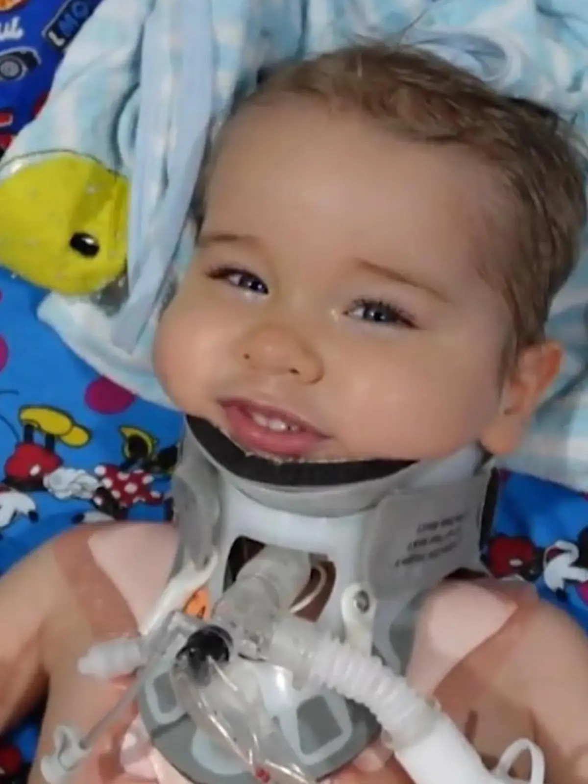 Bild zu: "Oliver Staub (2) fast gestorben! Jetzt hat die Familie seine mutigen Lebensretter gefunden"