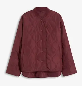 Ultraleichte Steppjacke in Dunkelbeere