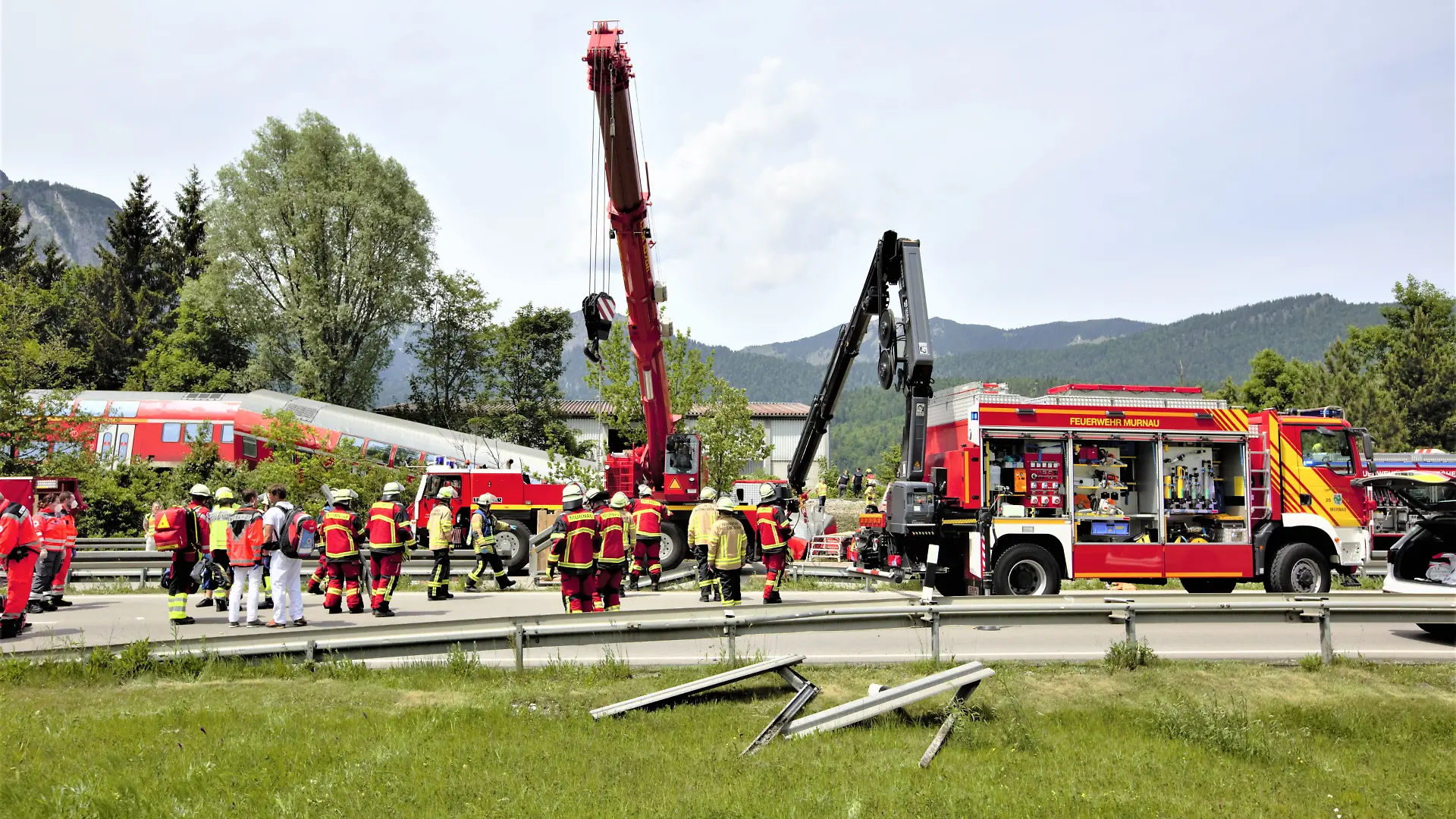 vb m k+ Kran, Bergungsarbeiten, Zugunglück