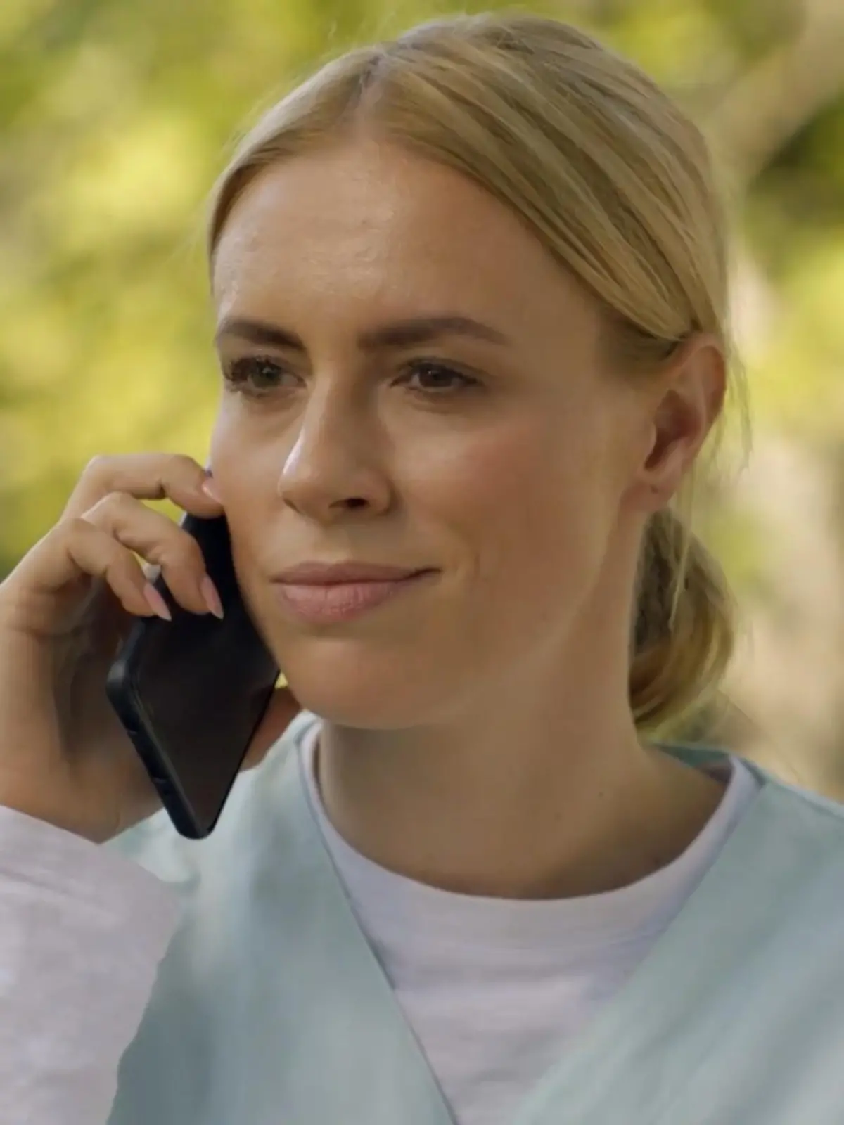 Zoe (Lara Dandelion)