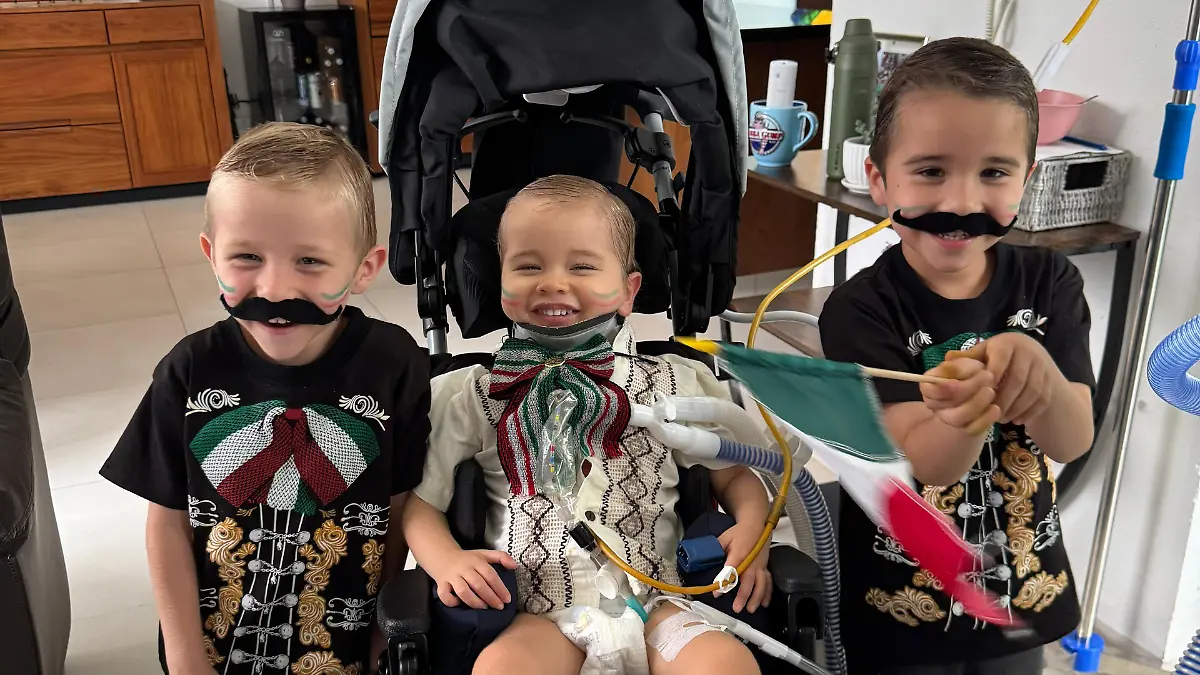 Seit dem schrecklichen Unfall leben die Staubs mit Olli und ihren Zwillingen Julian und Sebastian in Mexiko.