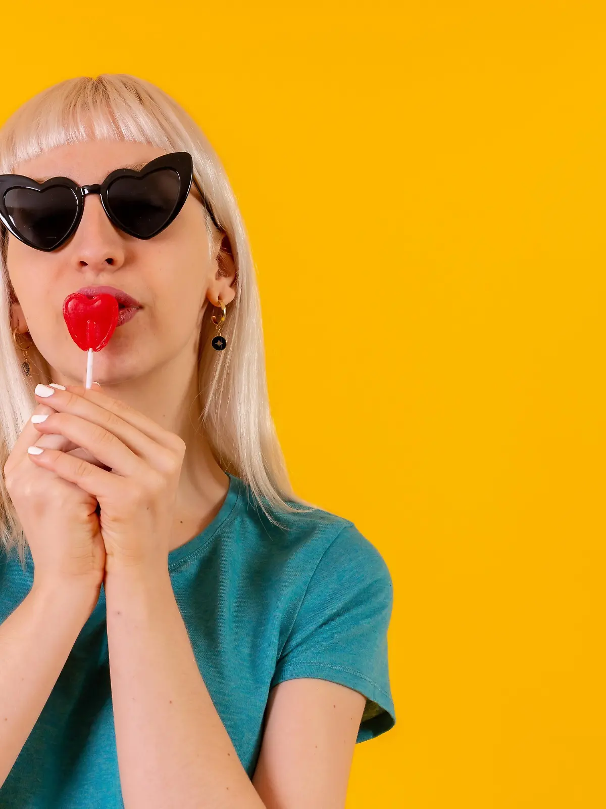 Bild zu: "Realiy-Star will mit Lolli für Vaginalgesundheit sorgen"