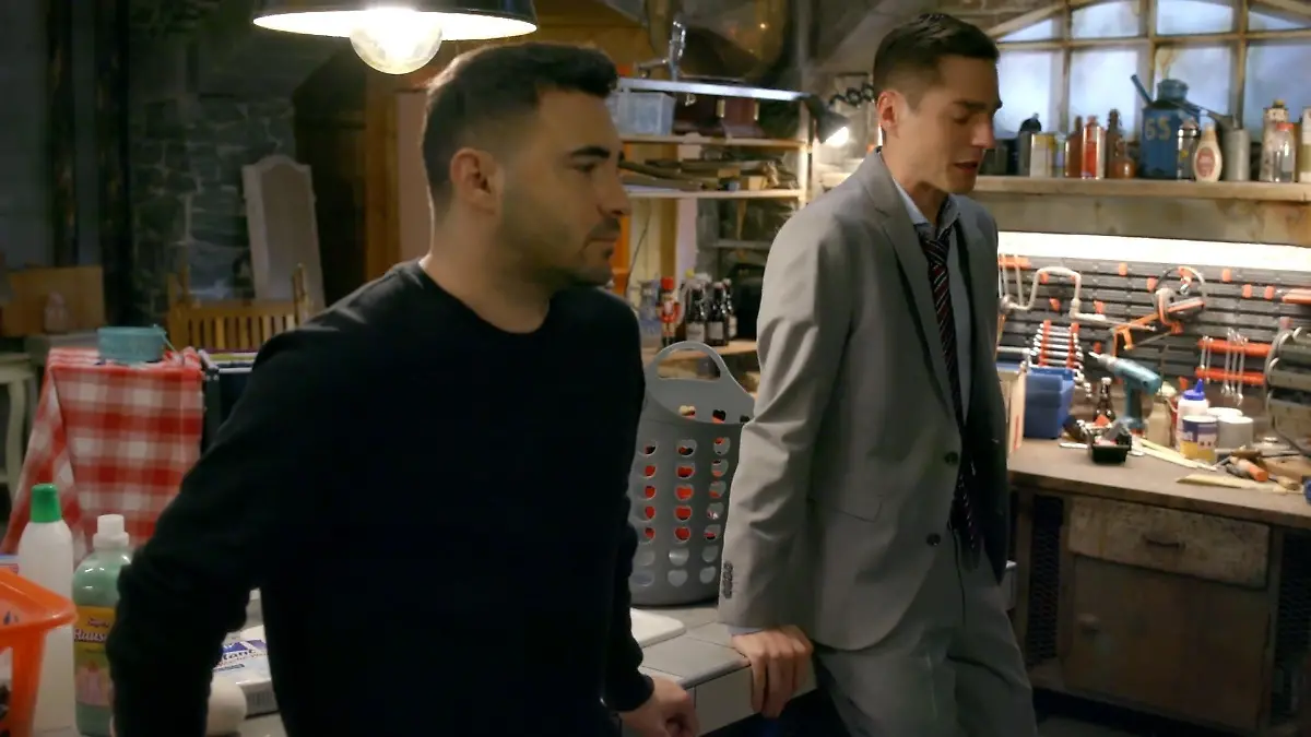 Easy findet Ringo weinend im Keller „Unter uns“-Folge vom 11.01.23