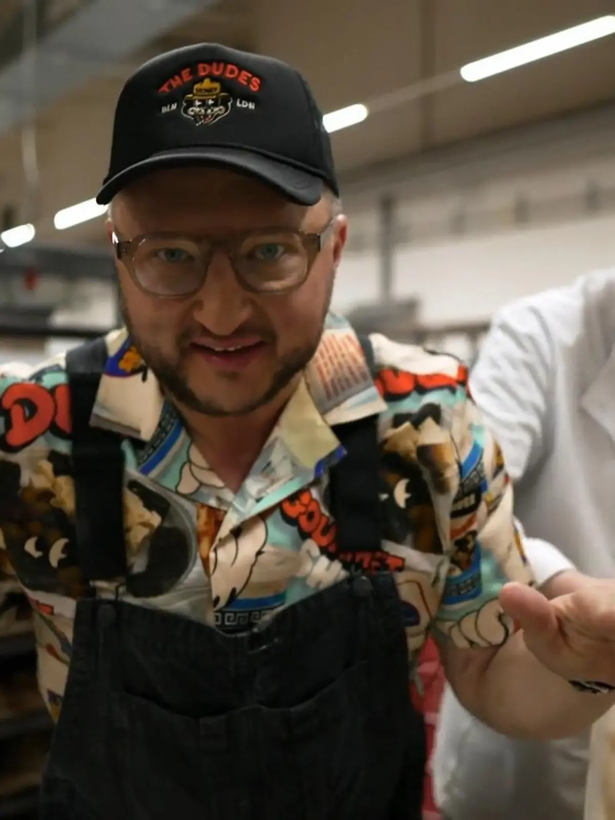 Bild zu: "Sebastian Lege triftt Kult-Backmeister Jochen Gaues"