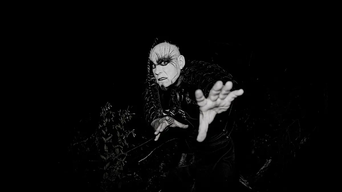 Bruno Kramm ist Musiker und KI-Experte. 