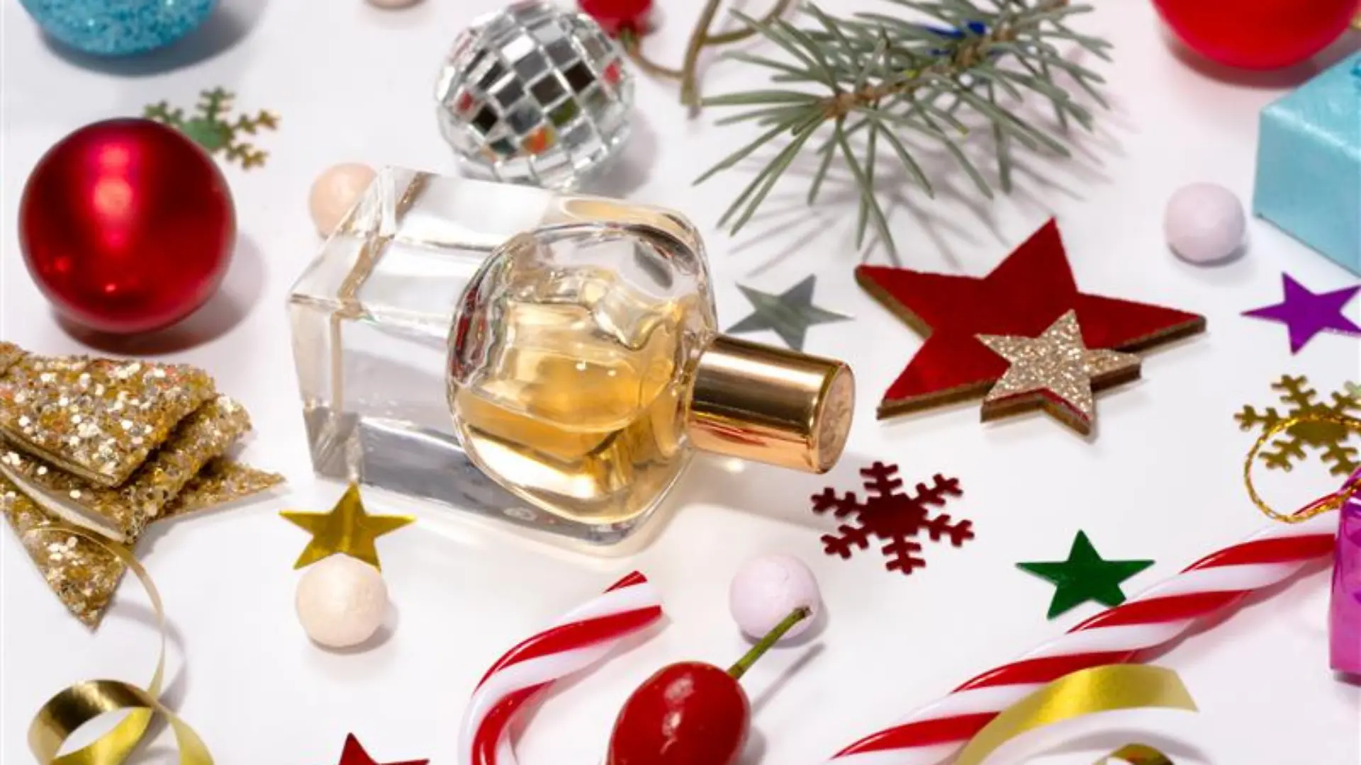 Parfum-Adventskalender versüßen die Vorweihnachtszeit mit betörenden Düften.
