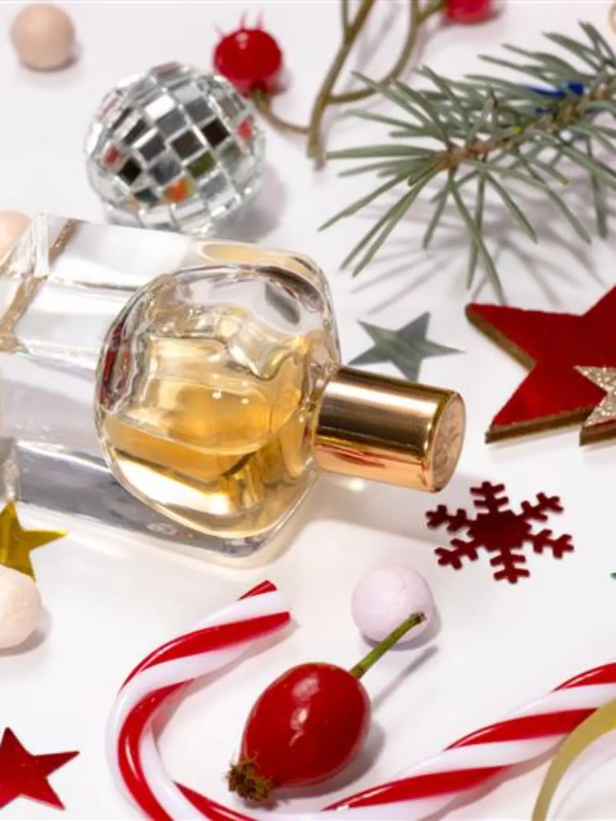 Parfum-Adventskalender versüßen die Vorweihnachtszeit mit betörenden Düften.