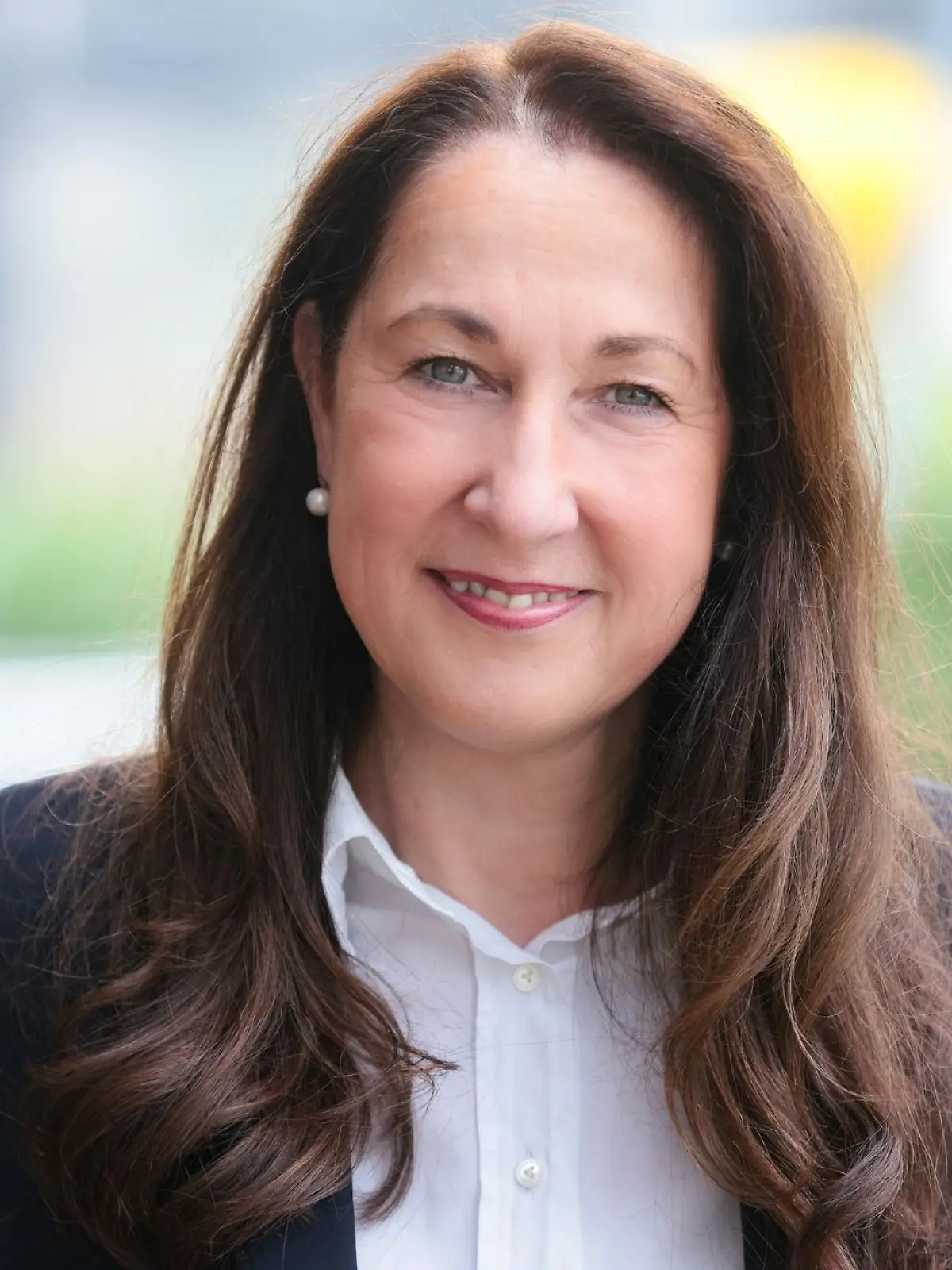 Bild zu: "Nach Messer-Attacke – zum ersten Mal spricht Herdecker Bürgermeisterin "