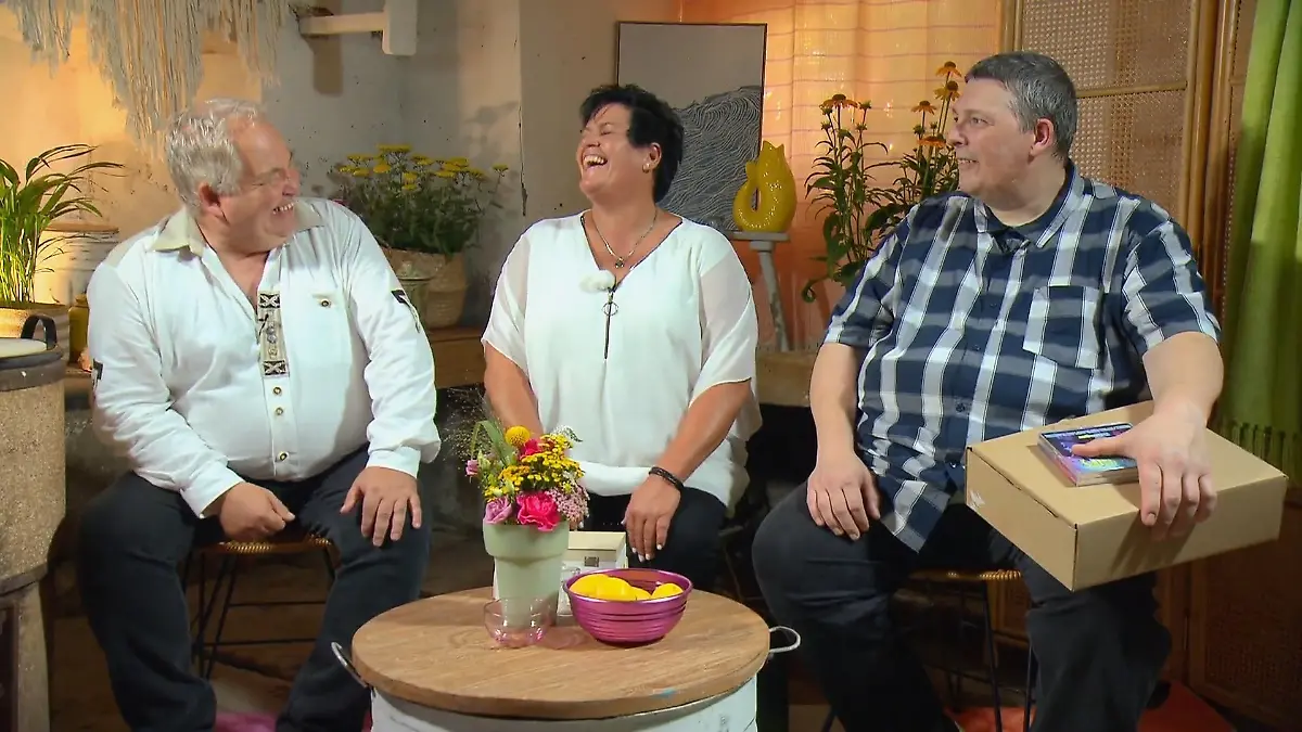 Simone genießt das Kennenlernen Viel Spaß