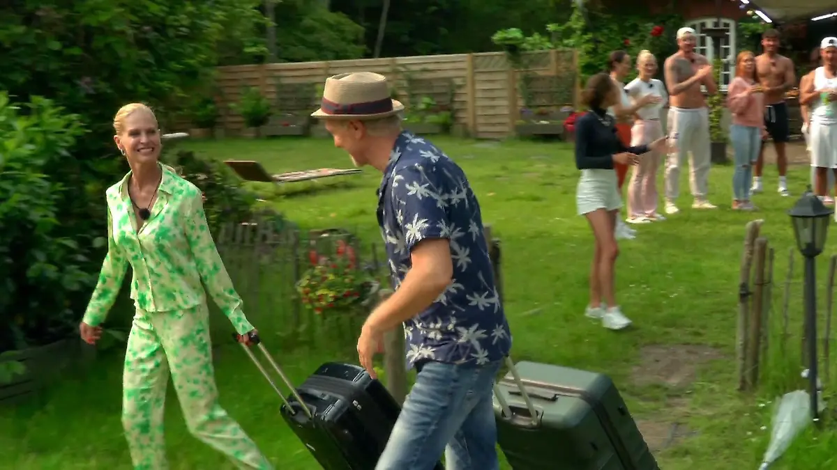 Jochen und Tina verlassen das Sommerhaus "Du bist einfach link"