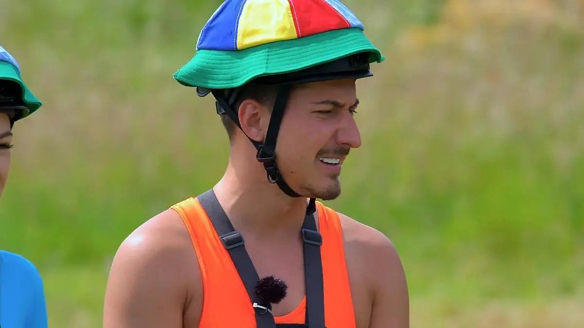 Ein altbekannter Fies-Parcours für die Sommerhaus-Bewohner Alle fest im Sattel?