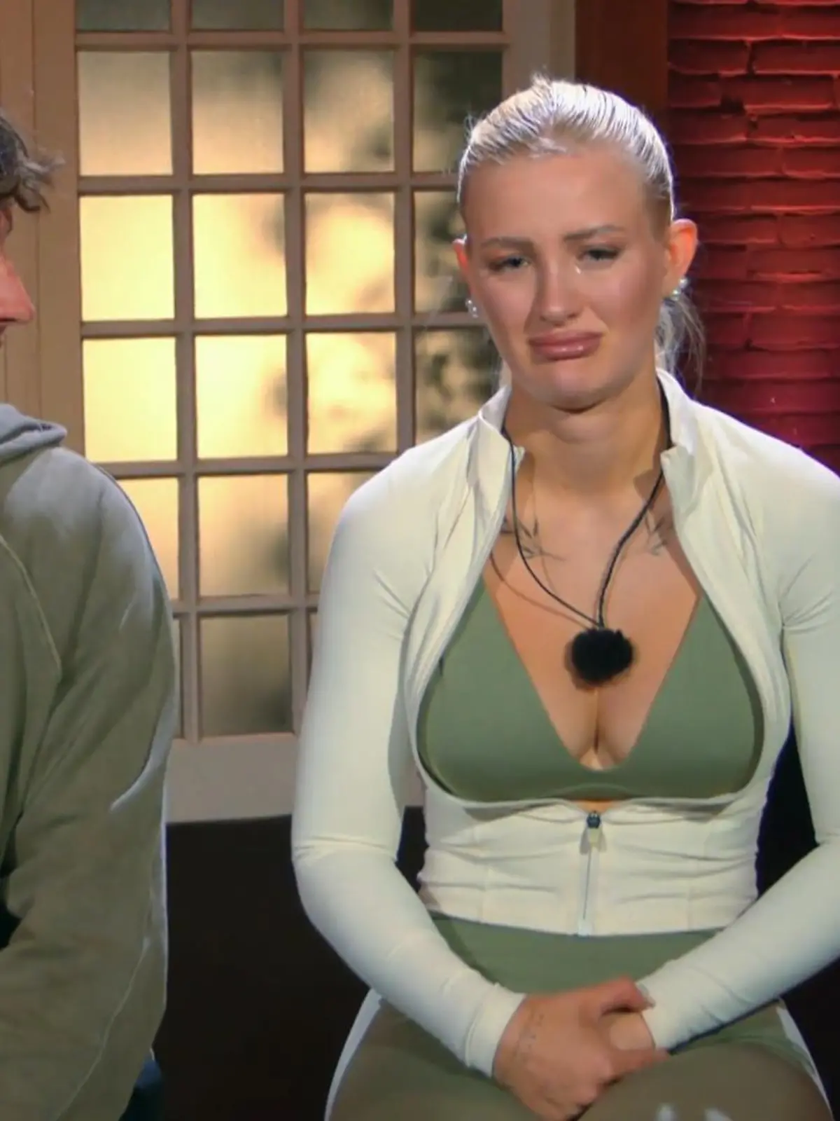 Bild zu: "Schlechte Laune nach der Sommerhaus-Challenge"