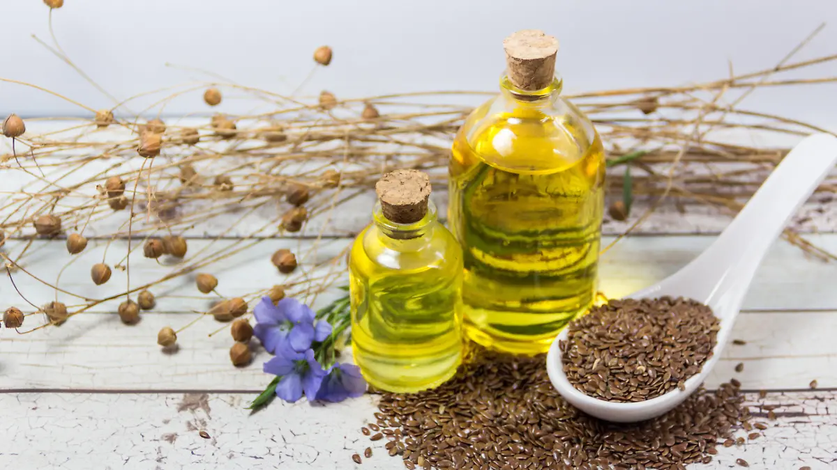 Leinöl, Leinsamen und Flaxpflanze