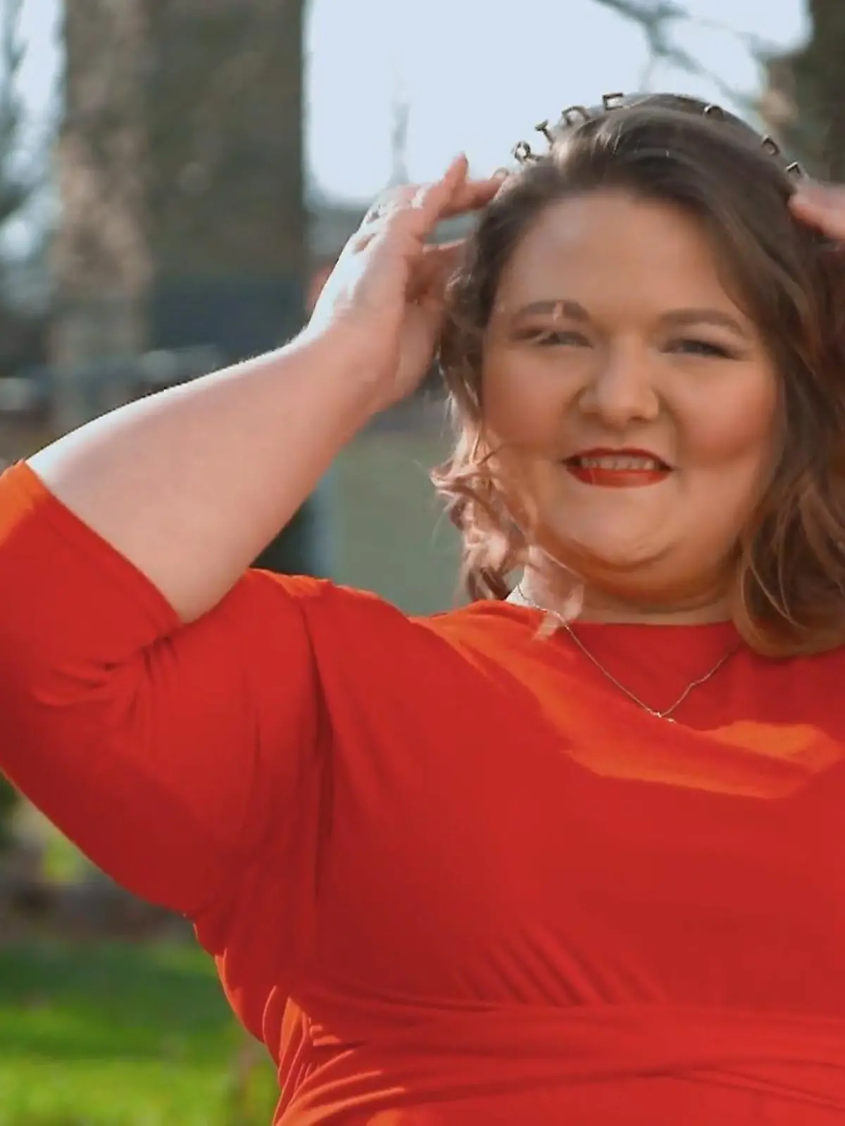 Bild zu: "Loraine Schönau vs. Claudia Haskic"