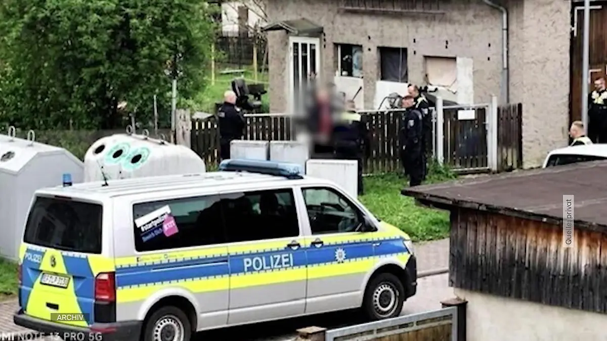 Ukulelenmann terrorisiert ganzes Dorf Vor Gericht wirkt er plötzlich still
