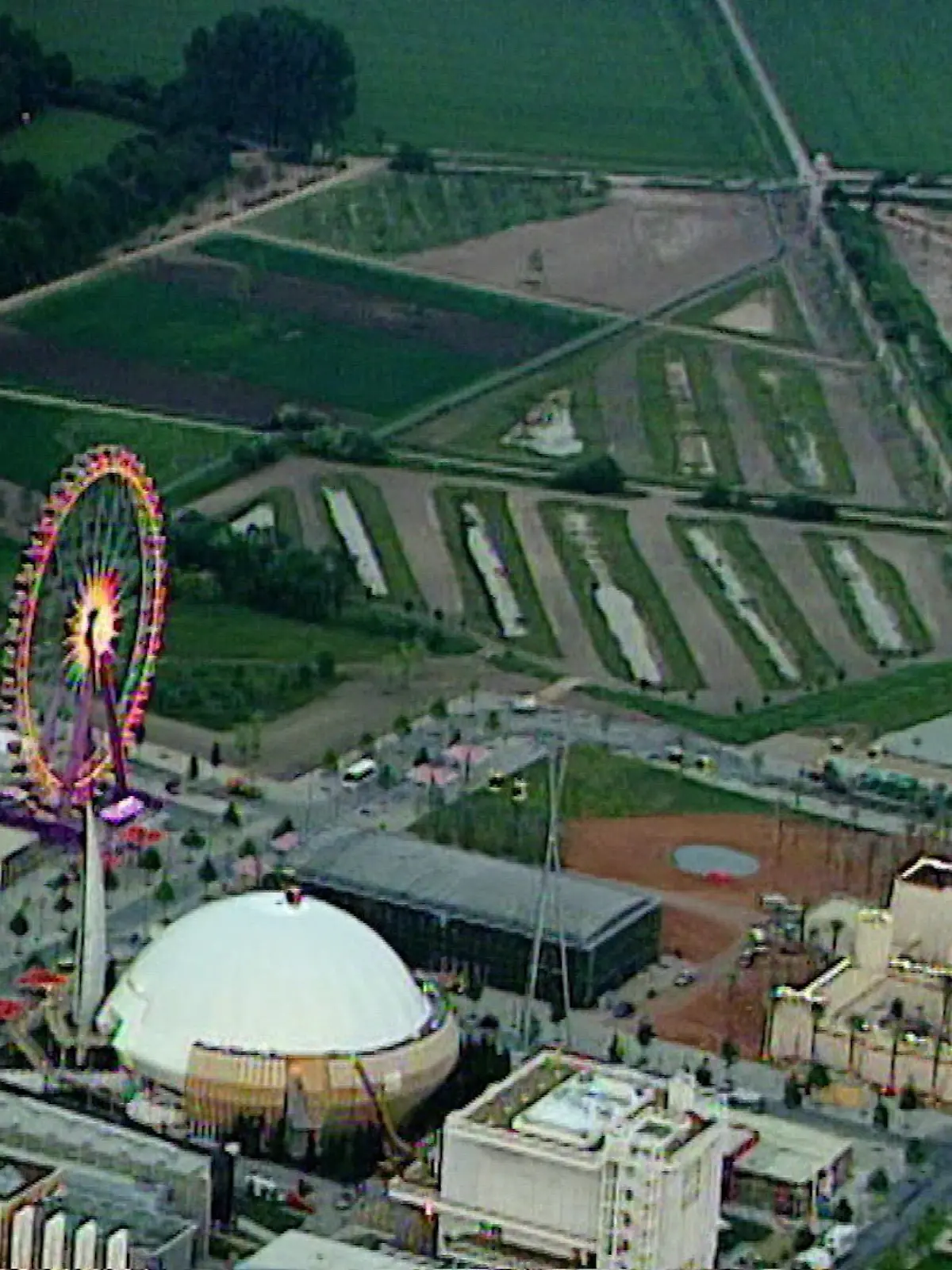 Bild zu: "Glamour oder Geldverschwendung: Was bleibt von der Expo2000?"