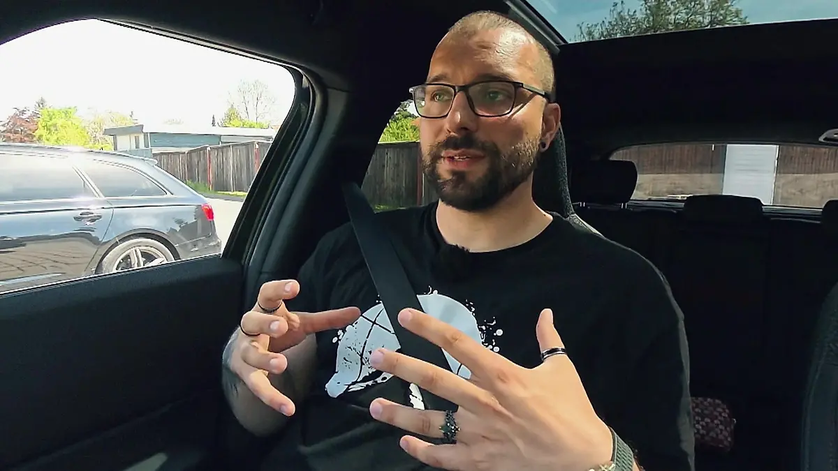 Lehrer Tristan Härter bekommt Morddrohungen - und gibt Job auf Wegen Kampf gegen Rechtsextremismus