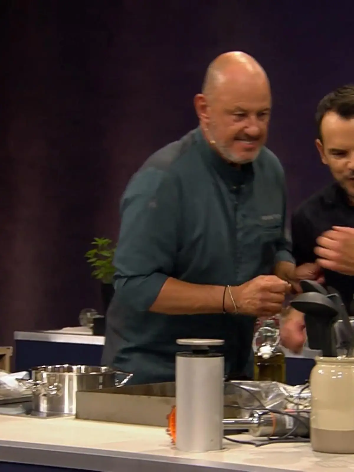 Bild zu: "Rosin dreht durch! Attacke auf Steffen Henssler"